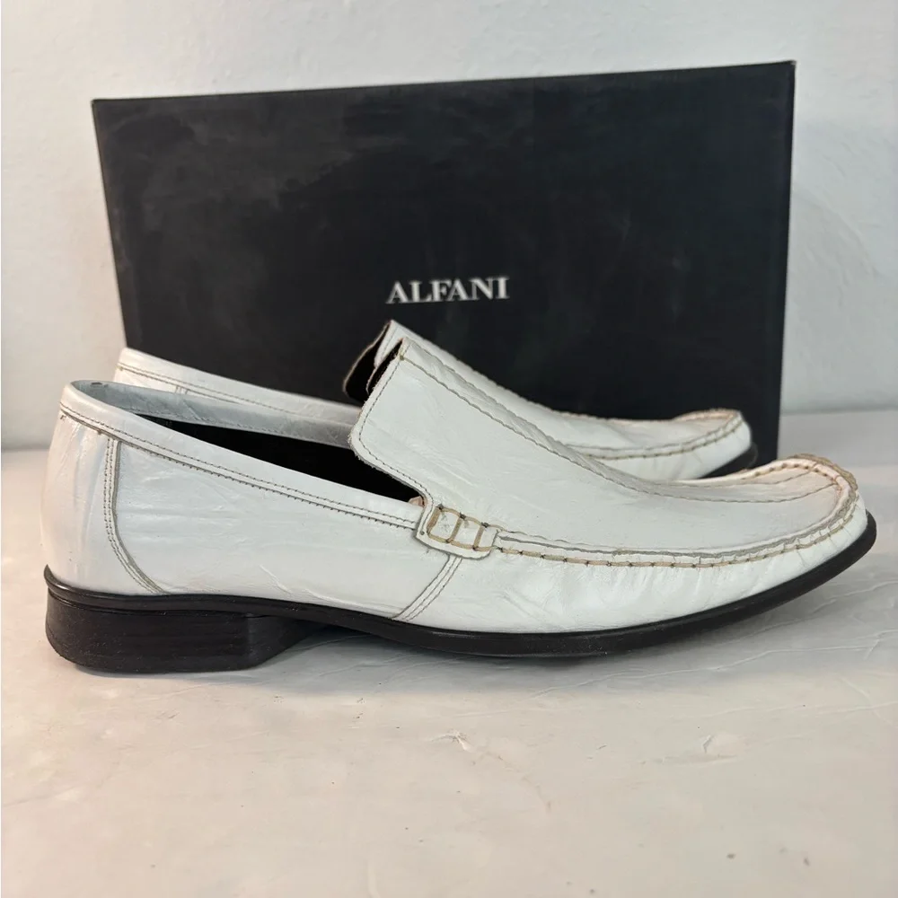 ALFANI Daytona White Leather Slip-on Shoes Size 7 - Picture 3 of 9